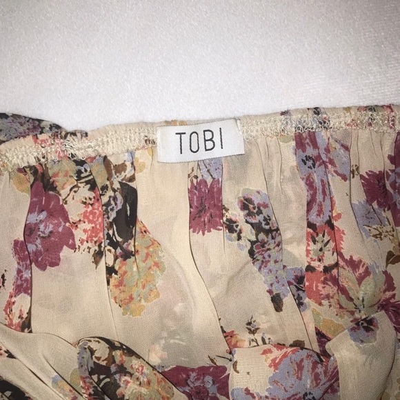 Tobi floral off the shoulder dress - Picture 5 of 7